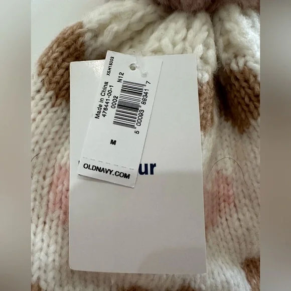 3/$9 Old Navy toddlers pom-pom knit hat - Picture 2 of 4